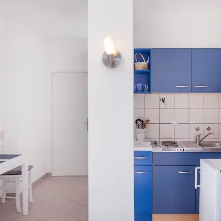 Mirela Apartman