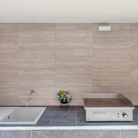 Apartamento Mirela *